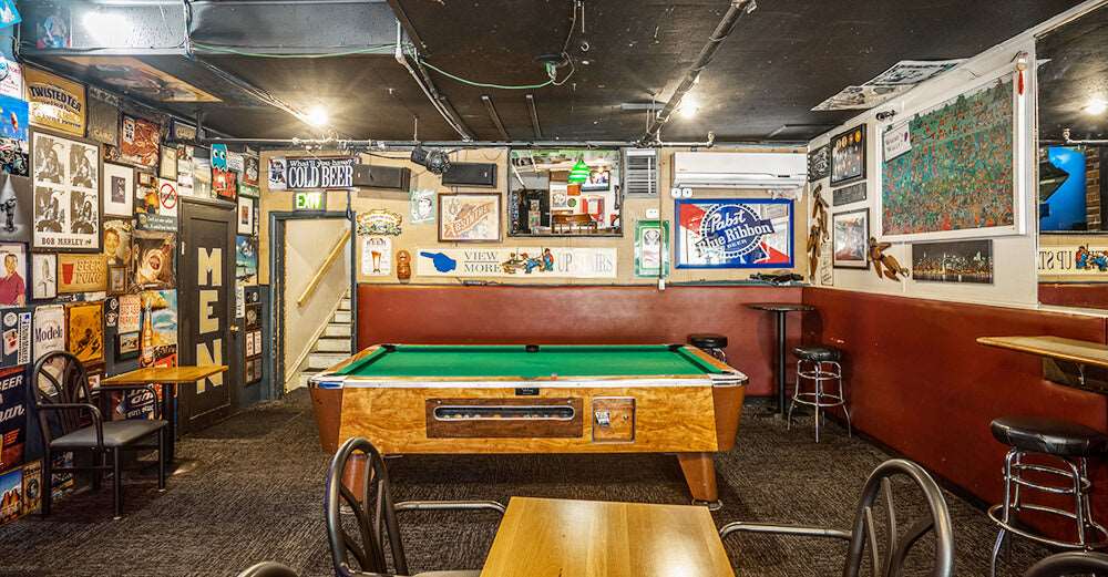 Wally's House of Booze