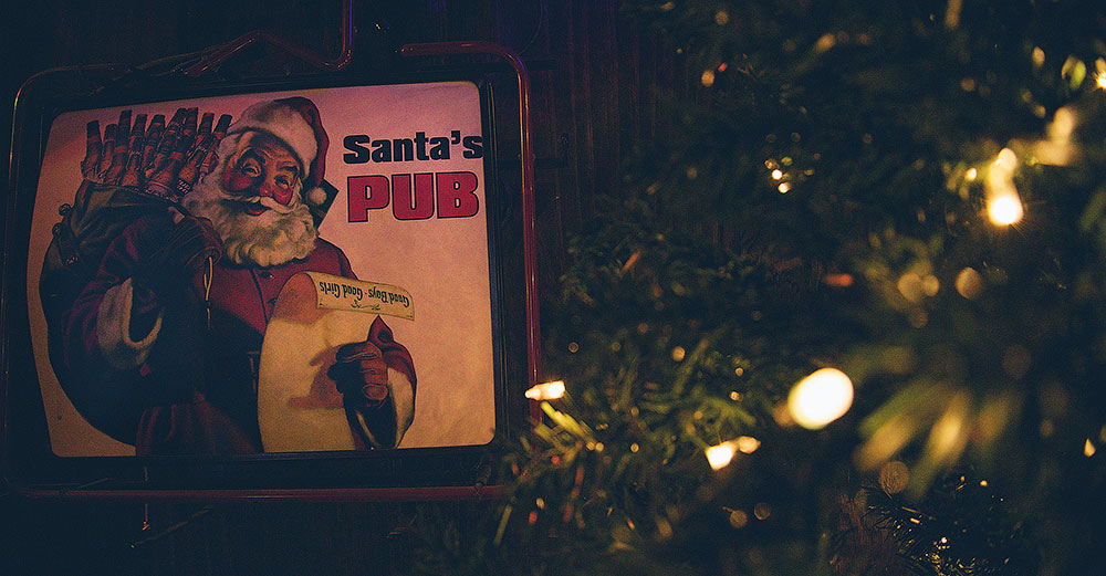Santa's Pub