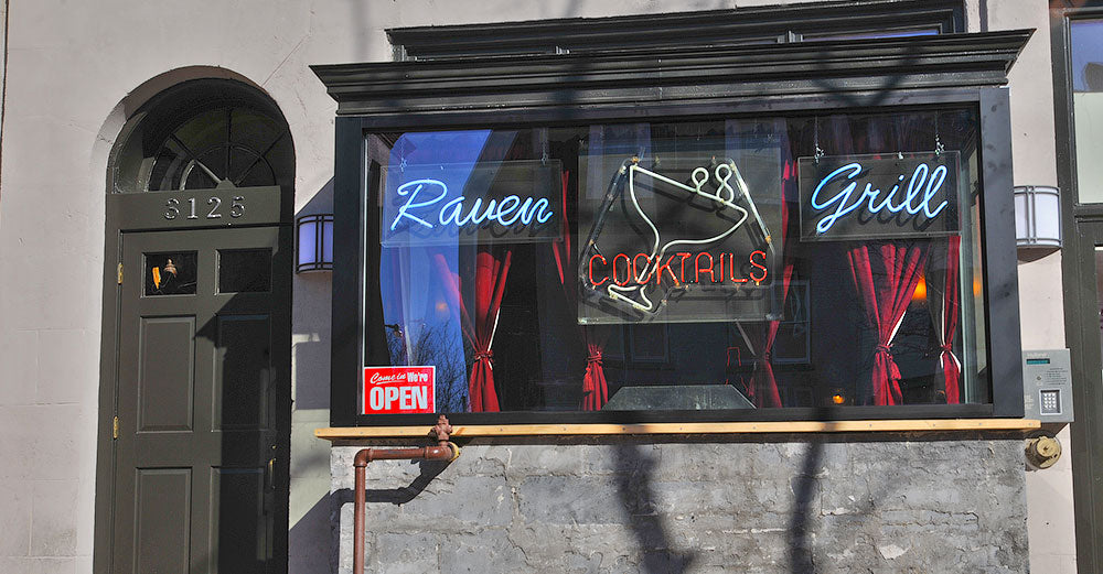 Raven Bar & Grill