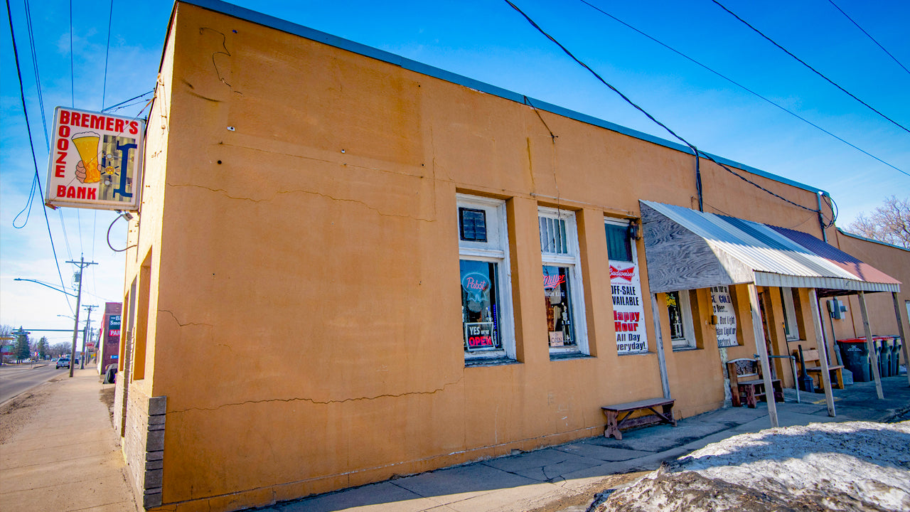 Bremer's Booze Bank Motley, Minnesota bar