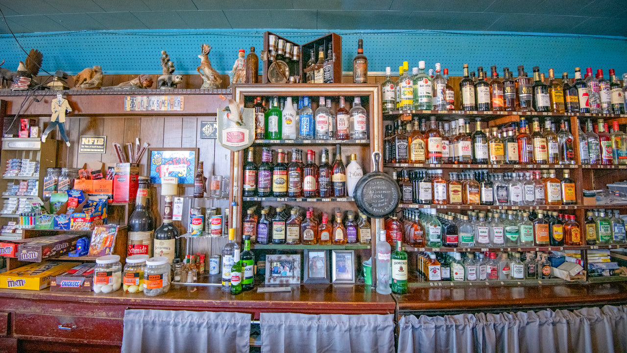 Bremer's Booze Bank Motley, Minnesota inside